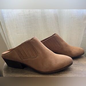 Frye Rowen Gore Mules